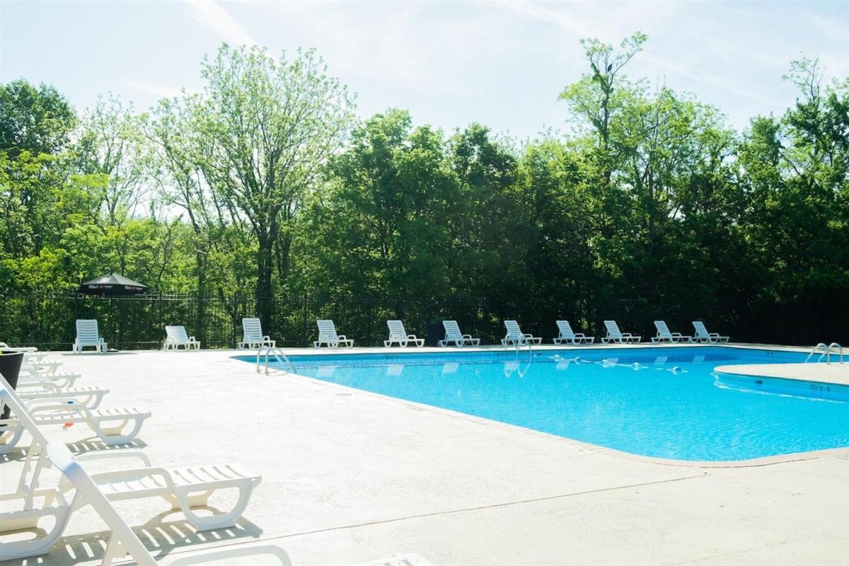 Cozy Retreat Golf, Lake & Nature At Beautiful Lake Monroe 布卢明顿 外观 照片